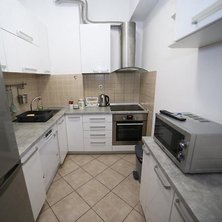 Apartamento Iva Lux Stan Na Dan Banja Luka Exterior foto